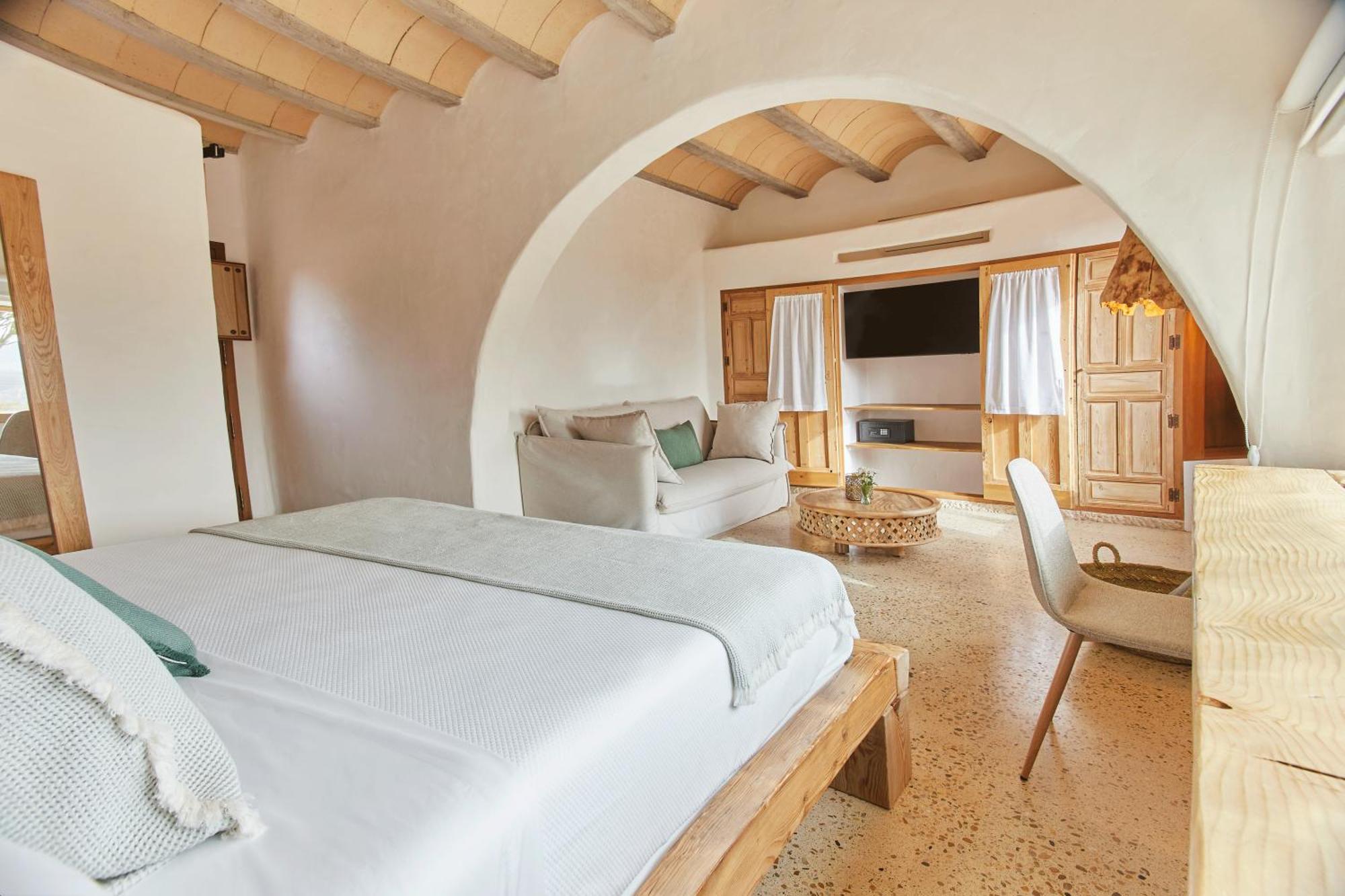 Equilicua Hotel Agua Amarga  Ngoại thất bức ảnh